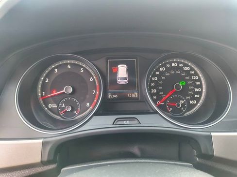 Used 2019 Volkswagen Atlas SE w/ Towing Package image 22