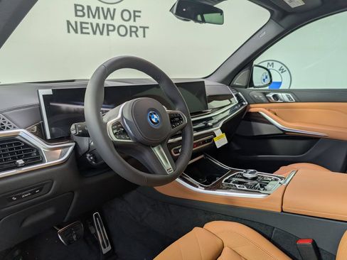New 2026 BMW X5 xDrive50e AWD/4WD image 11