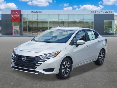 New 2025 Nissan Versa SV w/ Trunk Package