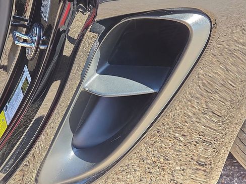 Used 2021 Porsche 718 Boxster Spyder image 16