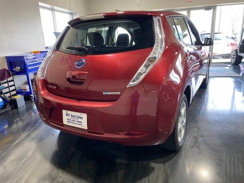 Used 2013 Nissan Leaf SV w/ LED & Quick Charge Pkg FWD image 6