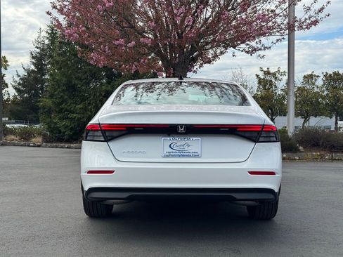 New 2026 Honda Accord SE image 10