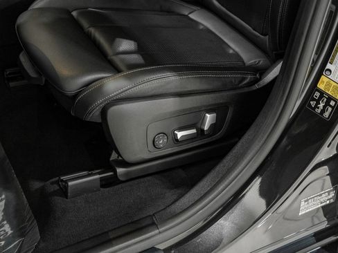 Used 2022 BMW X4 xDrive30i w/ M Sport Package 2 image 31