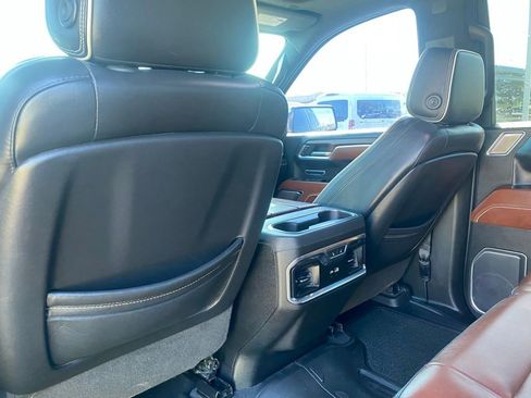 Used 2022 GMC Sierra 1500 Denali Ultimate AWD/4WD image 29