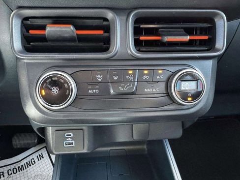 Used 2022 Ford Maverick XLT image 31