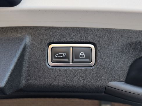 Used 2022 Kia Sorento SX image 21