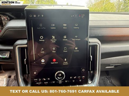 Used 2025 GMC Yukon XL Denali AWD/4WD image 26