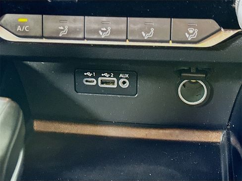 Used 2024 Nissan Altima 2.5 SR image 30