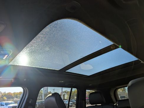 New 2025 Jeep Grand Cherokee Limited w/ Black Appearance Package image 3