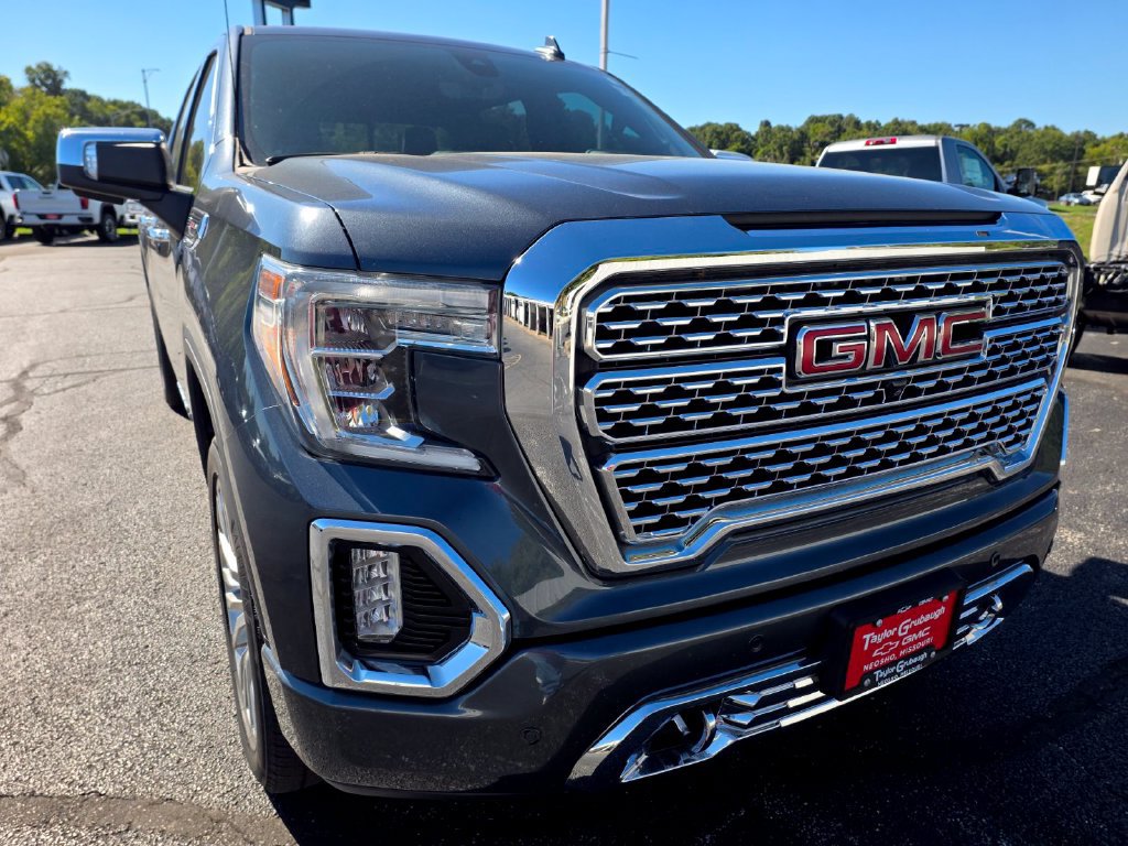 Used 2019 GMC Sierra 1500 Denali w/ Denali Ultimate Package AWD/4WD image 13