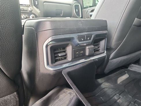 Certified 2020 GMC Sierra 2500 Denali w/ Denali Ultimate Package AWD/4WD image 21