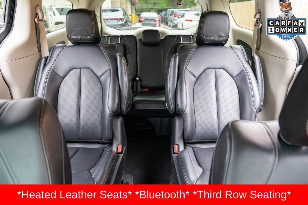 Used 2024 Chrysler Pacifica Limited FWD image 22