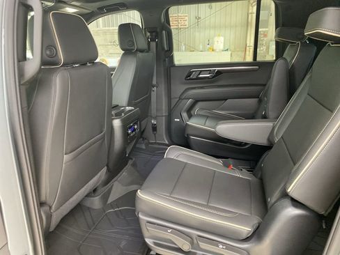 New 2026 Chevrolet Suburban Premier w/ Sun And Tow Package image 35