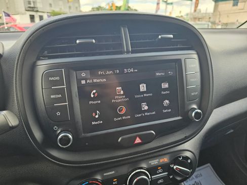 Used 2023 Kia Soul LX w/ Option Group 015 FWD image 25