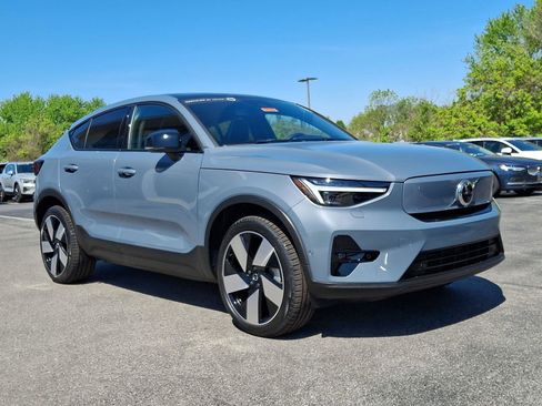 Certified 2023 Volvo C40 P8 Recharge Ultimate AWD/4WD image 1