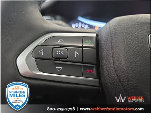 Used 2024 Jeep Compass Latitude AWD/4WD image 23