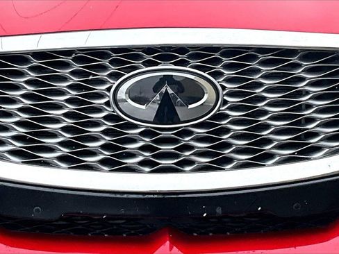 Certified 2023 INFINITI QX55 Essential image 12