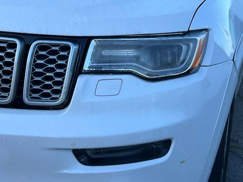 Used 2018 Jeep Grand Cherokee Summit w/ Platinum Series Group image 11