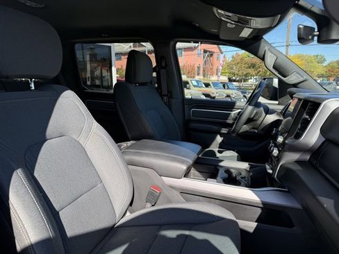 Used 2022 RAM 1500 Big Horn image 26
