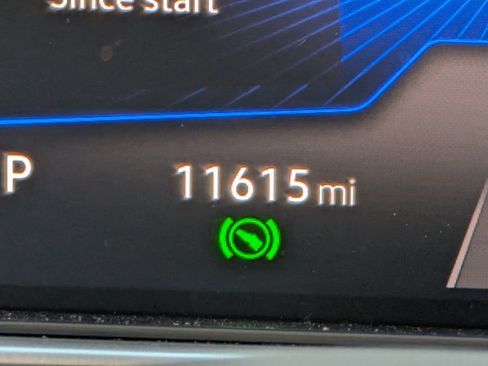 Used 2025 Volkswagen Taos SE image 25