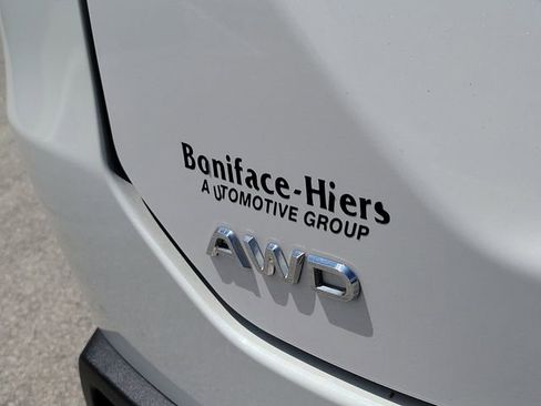 Used 2025 Honda Pilot Elite image 8