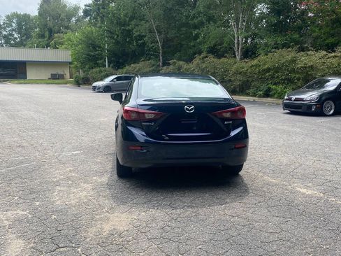 Used 2018 MAZDA MAZDA3 Touring FWD image 6