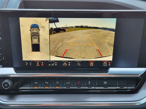 Certified 2024 Chevrolet Silverado 1500 High Country w/ High Country Premium Package image 18