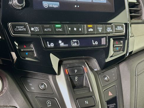 Used 2023 Honda Odyssey Sport image 23