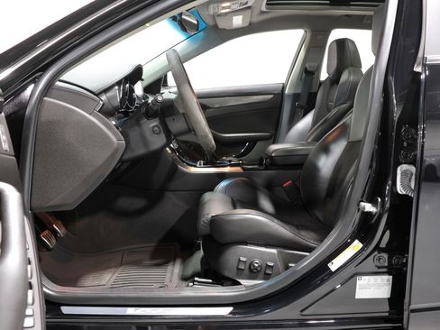 Used 2011 Cadillac CTS V image 82