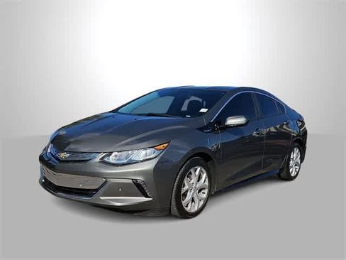 Used 2017 Chevrolet Volt Premier w/ Driver Confidence II Package image 4