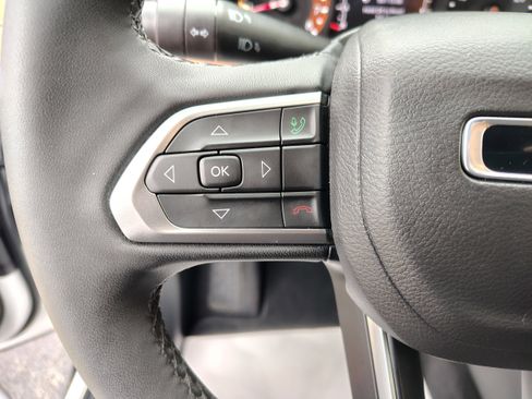 Certified 2024 Jeep Compass Limited image 27