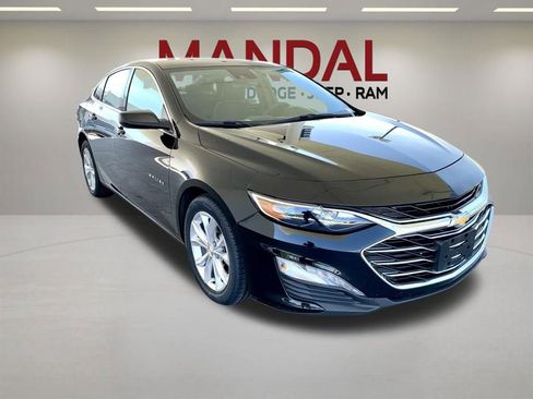 Used 2025 Chevrolet Malibu LT FWD image 4