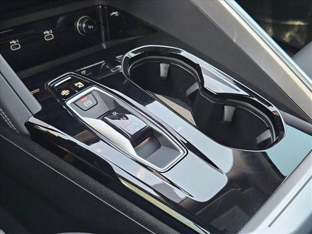 Certified 2025 Audi Q5 Premium Plus AWD/4WD image 17