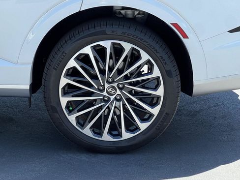 Certified 2026 Hyundai Palisade Calligraphy AWD/4WD image 14