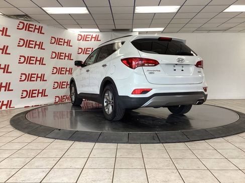 Used 2017 Hyundai Santa Fe Sport FWD image 5