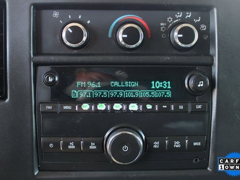 Used 2016 Chevrolet Express 2500 image 21