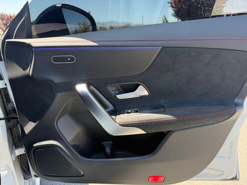 Certified 2022 Mercedes-Benz CLA 250 4MATIC image 16