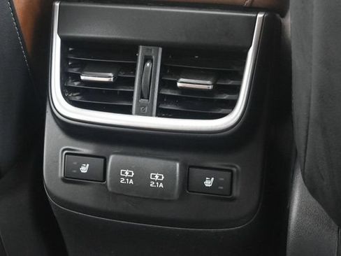 Used 2021 Subaru Outback Touring XT AWD/4WD image 36