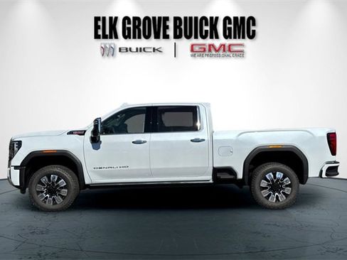 New 2026 GMC Sierra 2500 Denali w/ Denali Reserve Package image 7