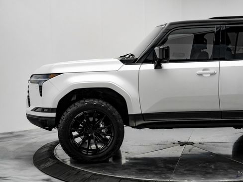 Used 2025 Lexus GX 550 image 6