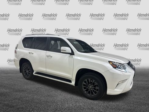 Certified 2023 Lexus GX 460 Premium w/ Premium Package image 2
