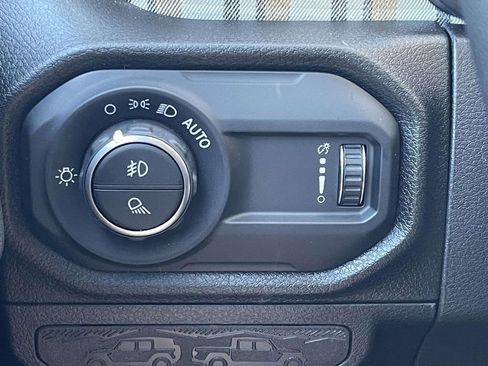 New 2026 Jeep Gladiator Sport AWD/4WD image 27