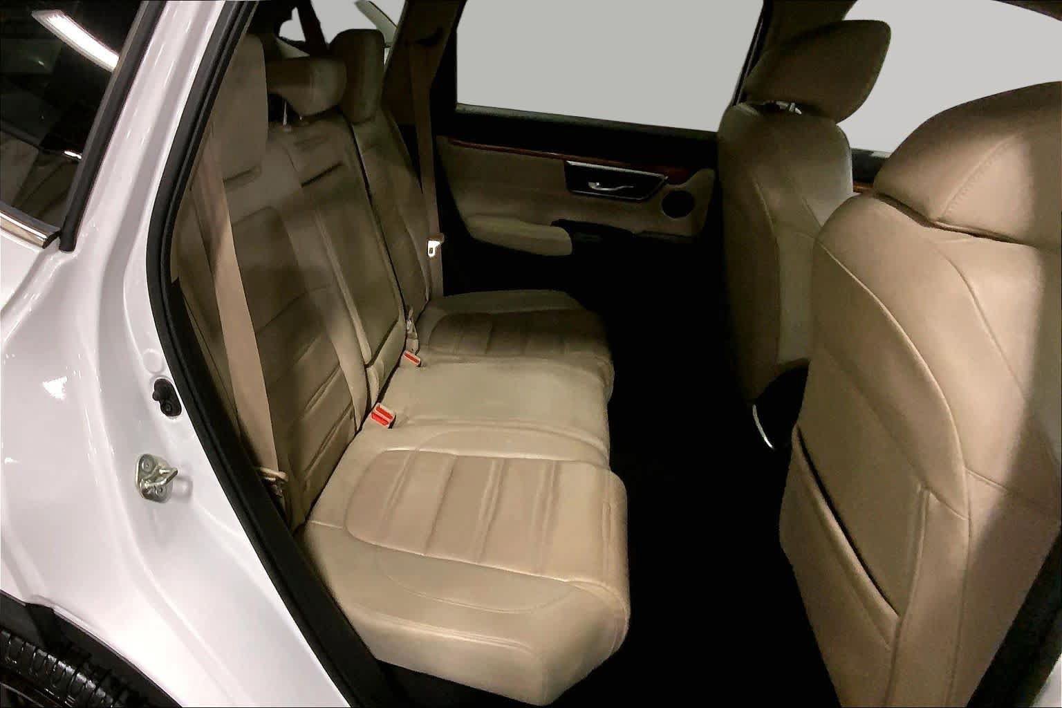 Used 2020 Honda CR-V Touring image 20