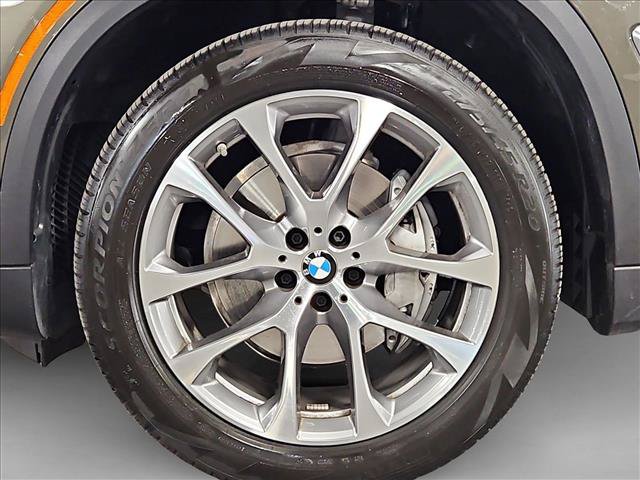 Used 2026 BMW X5 xDrive40i w/ Executive Package AWD/4WD image 25