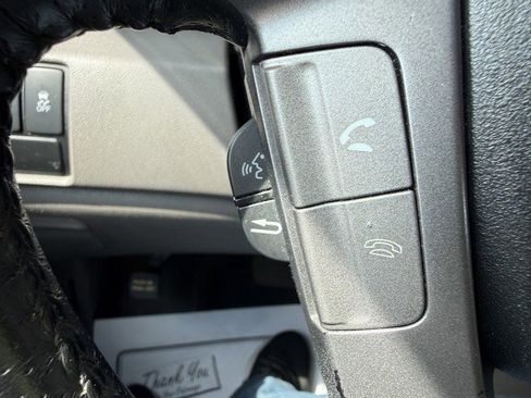 Used 2011 Honda Odyssey Touring Elite image 27