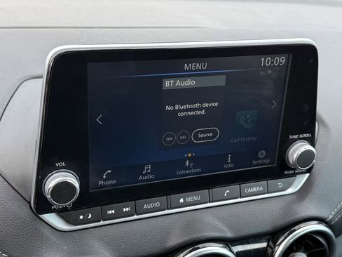 Used 2024 Nissan Sentra SV image 23