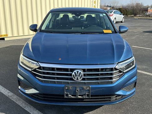 Used 2021 Volkswagen Jetta SEL image 2