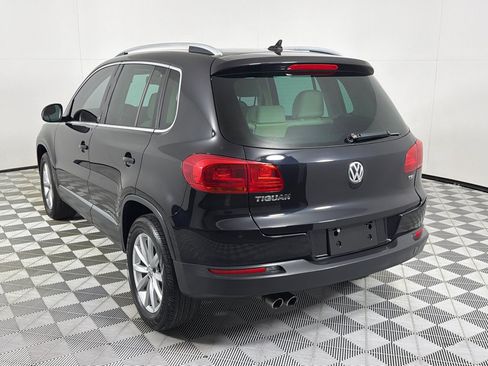 Used 2017 Volkswagen Tiguan Wolfsburg Edition FWD image 7