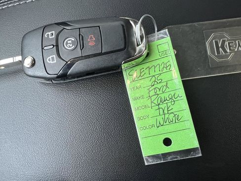 Used 2025 Ford Ranger XLT w/ FX4 Off-Road Package image 32