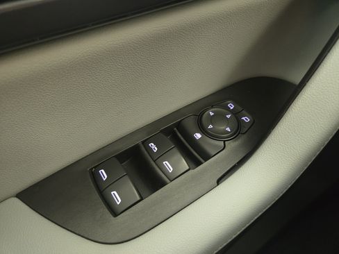 Certified 2019 Chevrolet Blazer LT w/ LPO, Floor Liner Package image 25